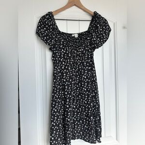 American Eagle Outfitters Black and White Textured Top